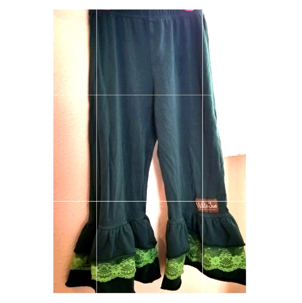 Ruffle pants